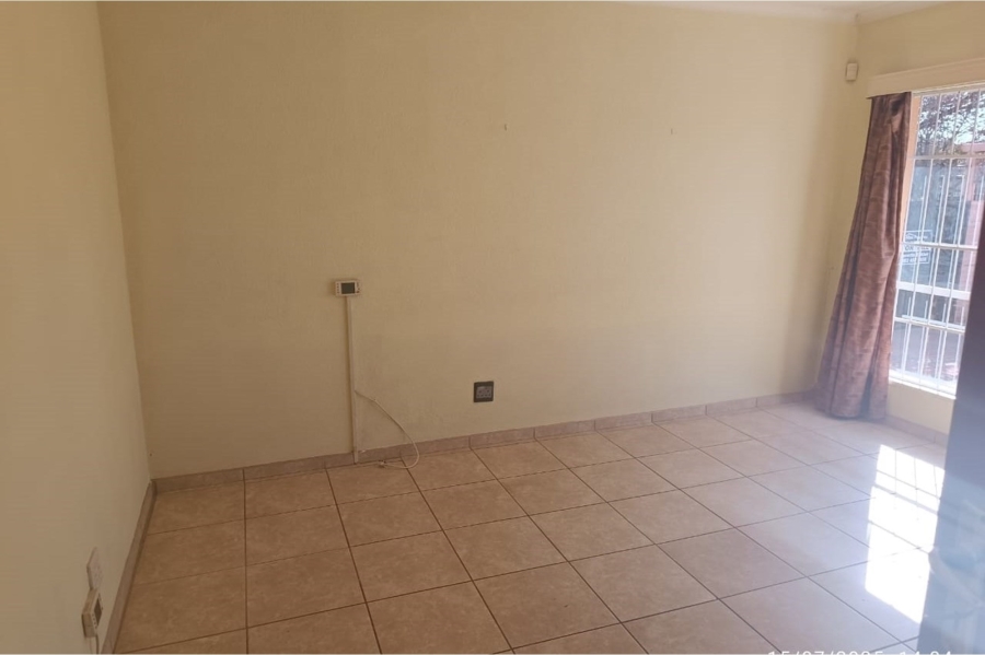 3 Bedroom Property for Sale in Orkney Park North West